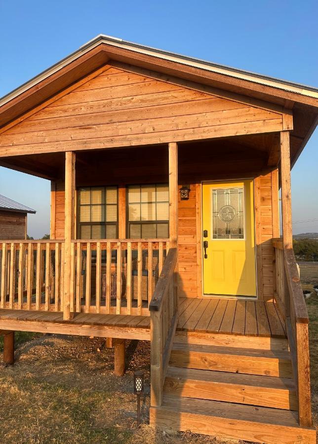 Yellow Rose Cabin Hye Exterior photo